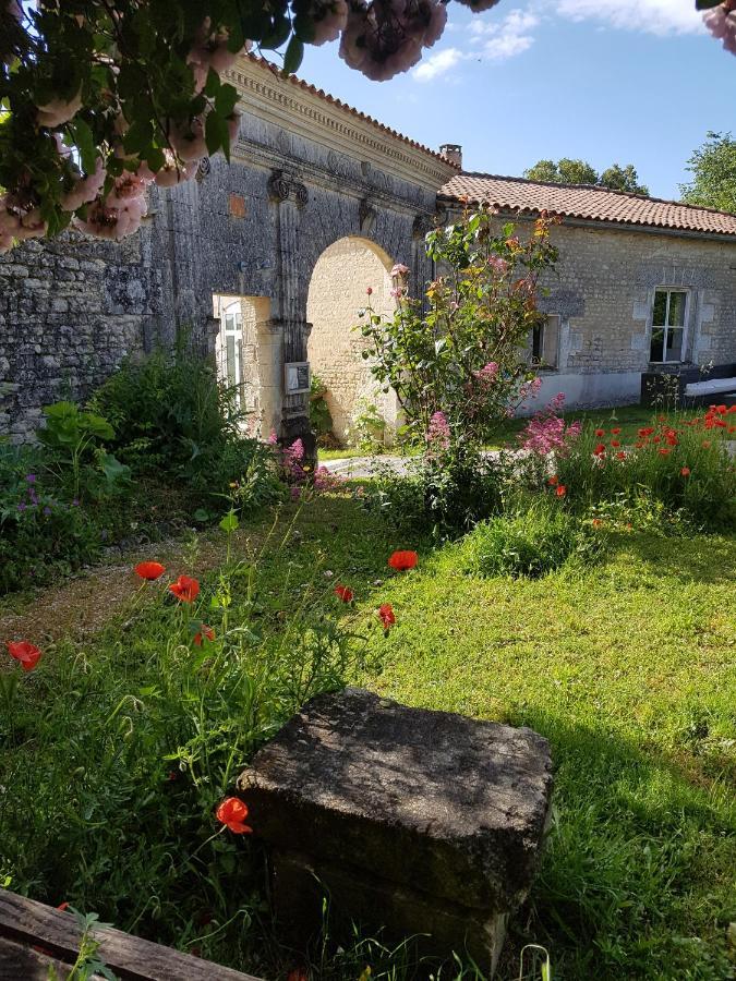 Domaine De Chantemerle B'Nb Marsac  ภายนอก รูปภาพ